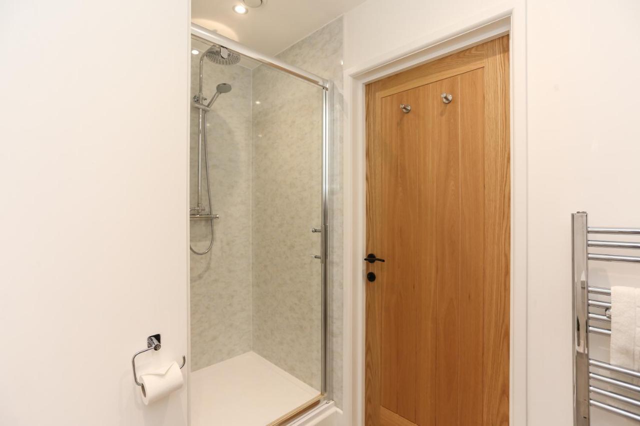 Апартаменты Strawberry Line, Flat 1 Вэллс Экстерьер фото